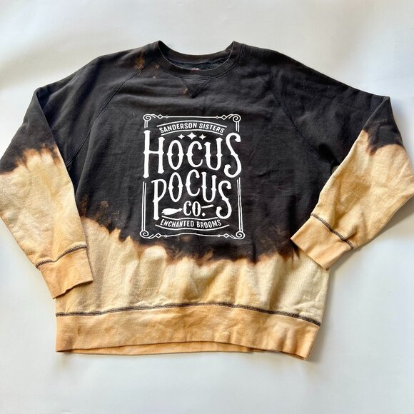 Women's Large Halloween Witch Hocus Pocus Bleach Crewneck Sweater - Picture 1 of 5